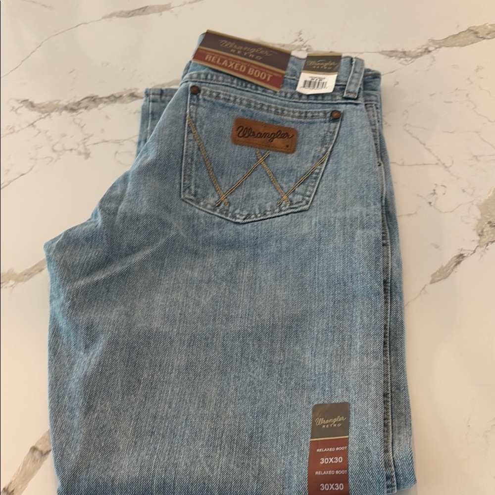 Wrangler Men's Denim Blue Relaxed Jeans